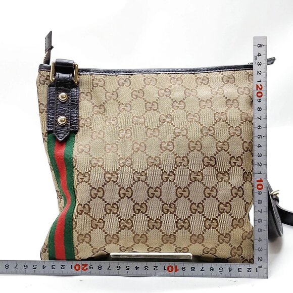 Authentic Gucci Sherry Line Brown Canvas Shoulder Bag mn514-113025 - Picture 2 of 16